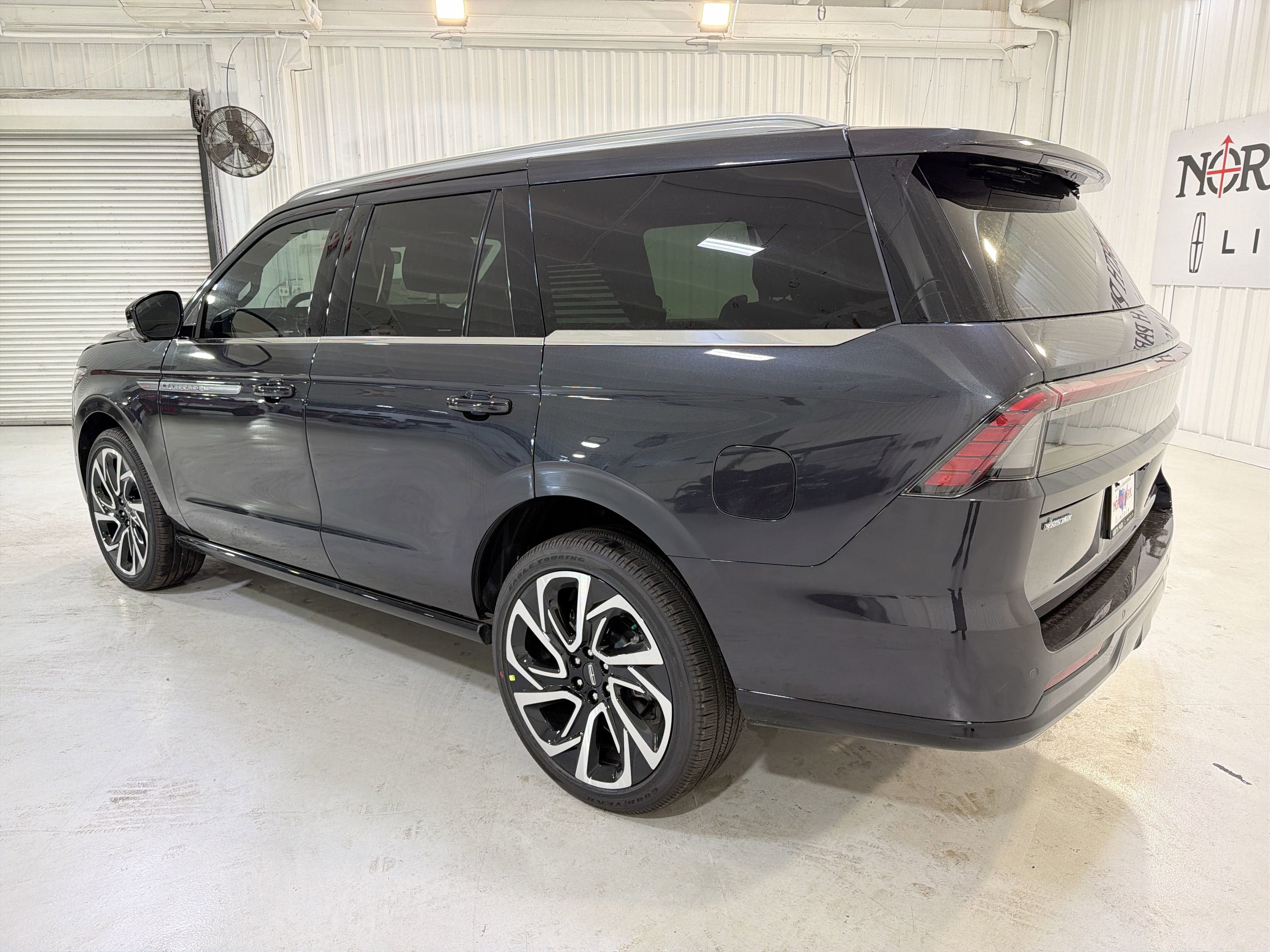 2026 Lincoln Navigator Reserve