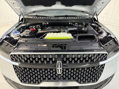 2025 Lincoln Navigator Reserve