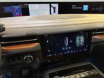 2025 Lincoln Navigator Black Label