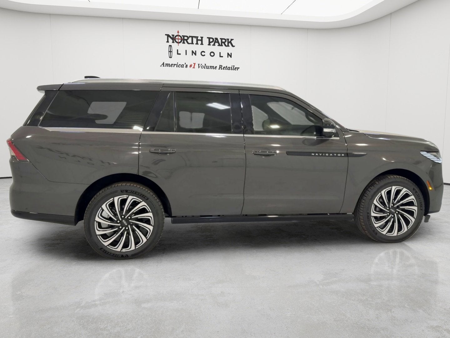 2025 Lincoln Navigator Black Label