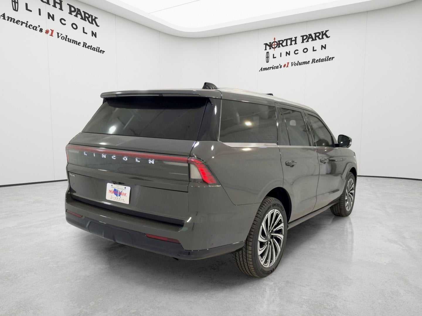 2025 Lincoln Navigator Black Label