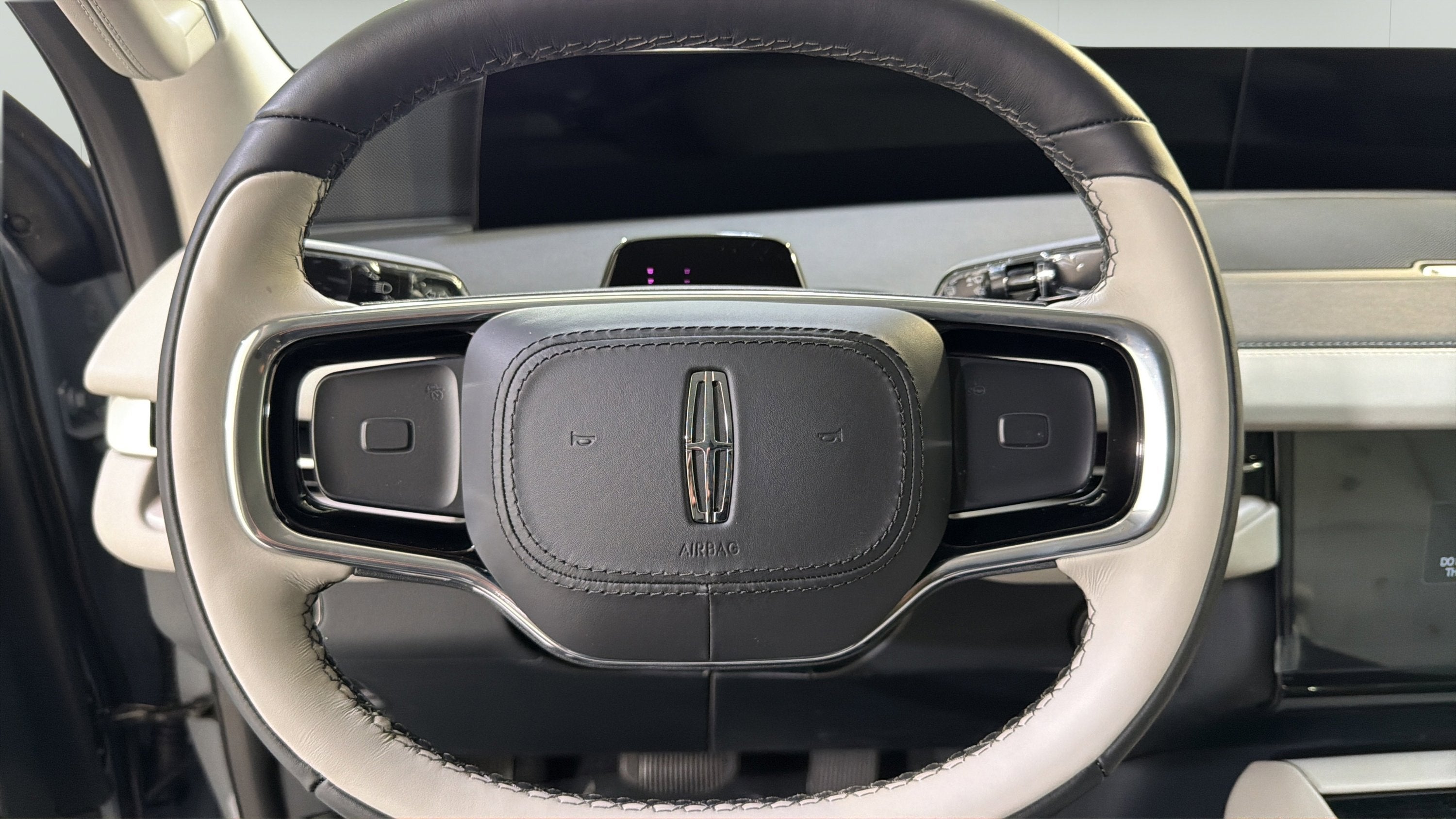 2026 Lincoln Navigator Premiere