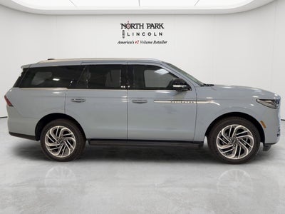 2026 Lincoln Navigator Premiere