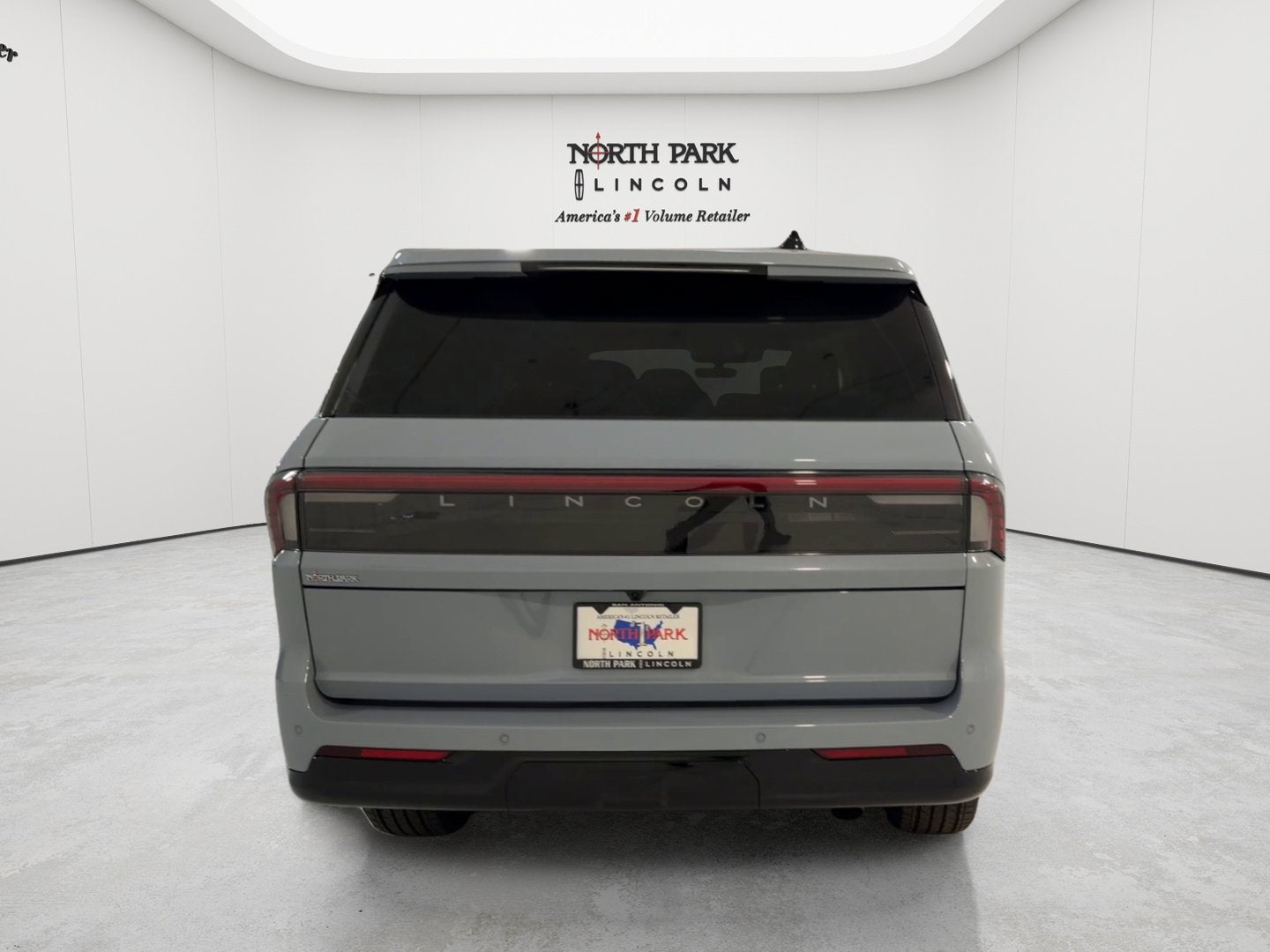 2026 Lincoln Navigator Premiere
