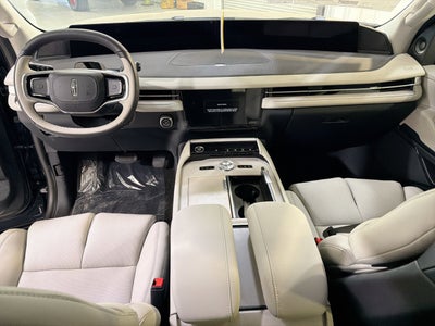 2026 Lincoln Navigator Premiere