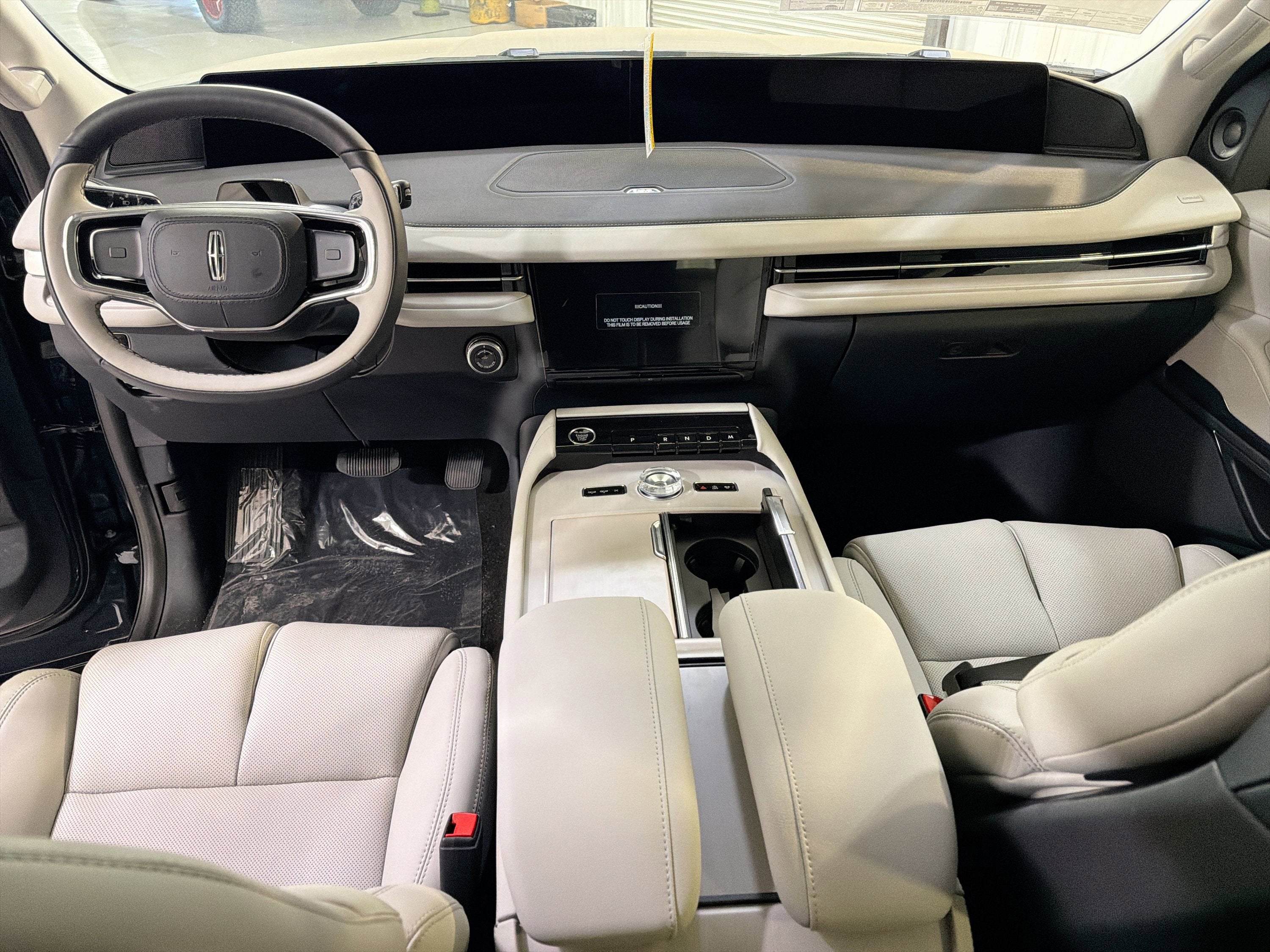 2026 Lincoln Navigator Premiere