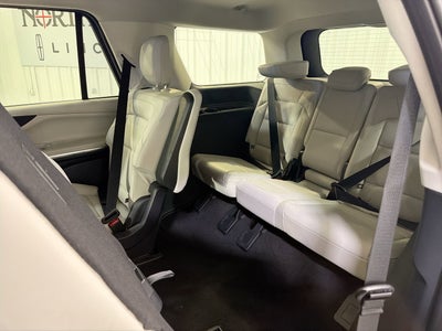 2026 Lincoln Navigator Premiere