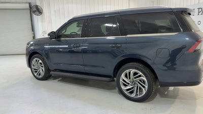 2026 Lincoln Navigator Premiere