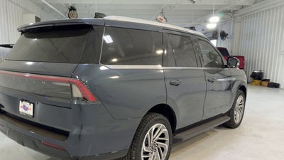 2026 Lincoln Navigator Premiere