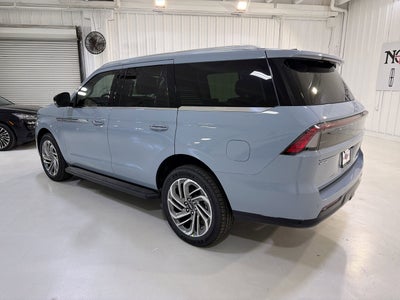 2026 Lincoln Navigator Premiere