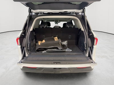 2026 Lincoln Navigator Premiere