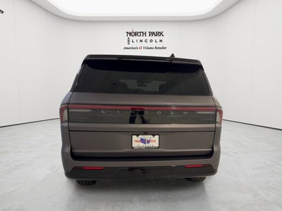 2026 Lincoln Navigator Premiere