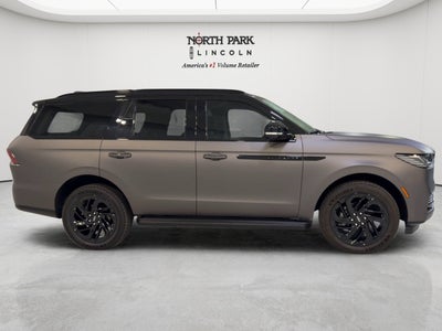 2026 Lincoln Navigator Premiere