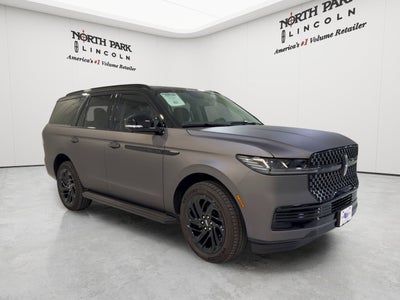 2026 Lincoln Navigator Premiere
