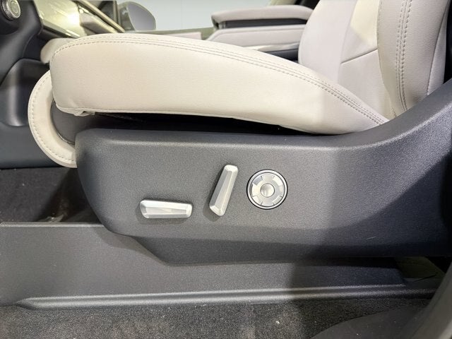 2026 Lincoln Navigator Premiere