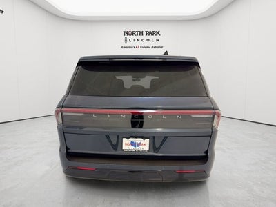 2026 Lincoln Navigator Premiere