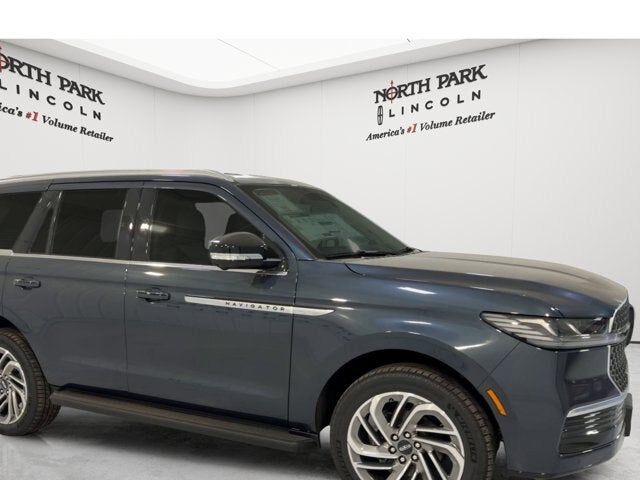 2026 Lincoln Navigator Premiere