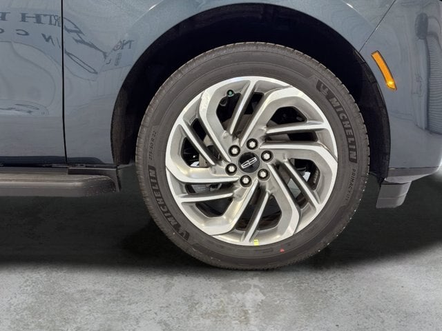 2026 Lincoln Navigator Premiere