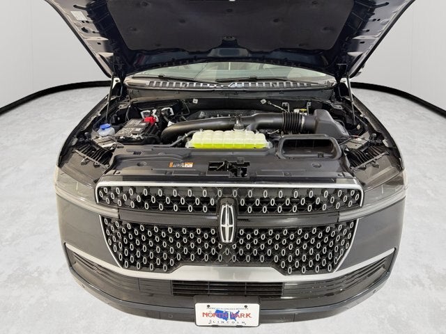 2026 Lincoln Navigator Premiere