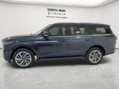 2026 Lincoln Navigator Premiere