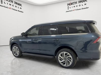 2026 Lincoln Navigator Premiere