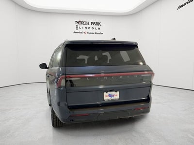 2026 Lincoln Navigator Premiere
