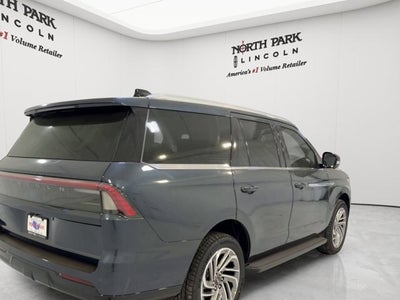 2026 Lincoln Navigator Premiere