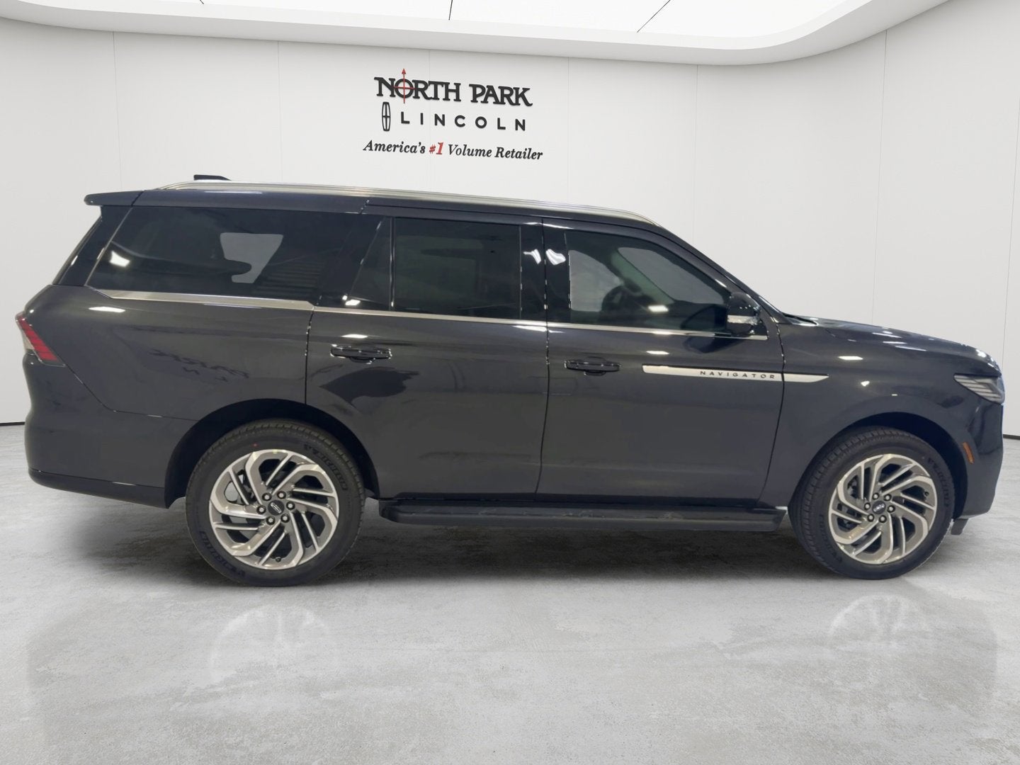 2026 Lincoln Navigator Premiere