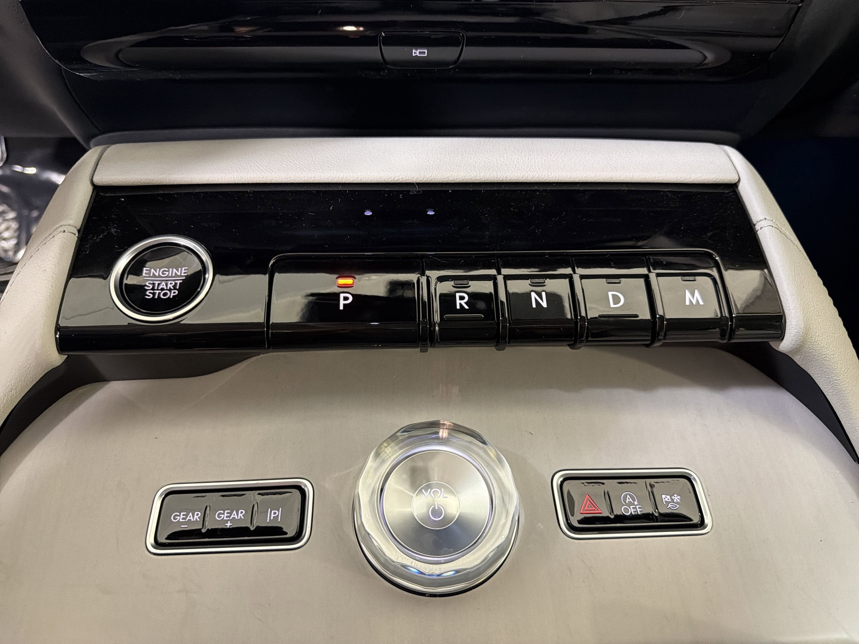 2026 Lincoln Navigator Premiere