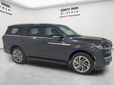 2026 Lincoln Navigator Premiere