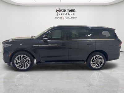 2026 Lincoln Navigator Premiere