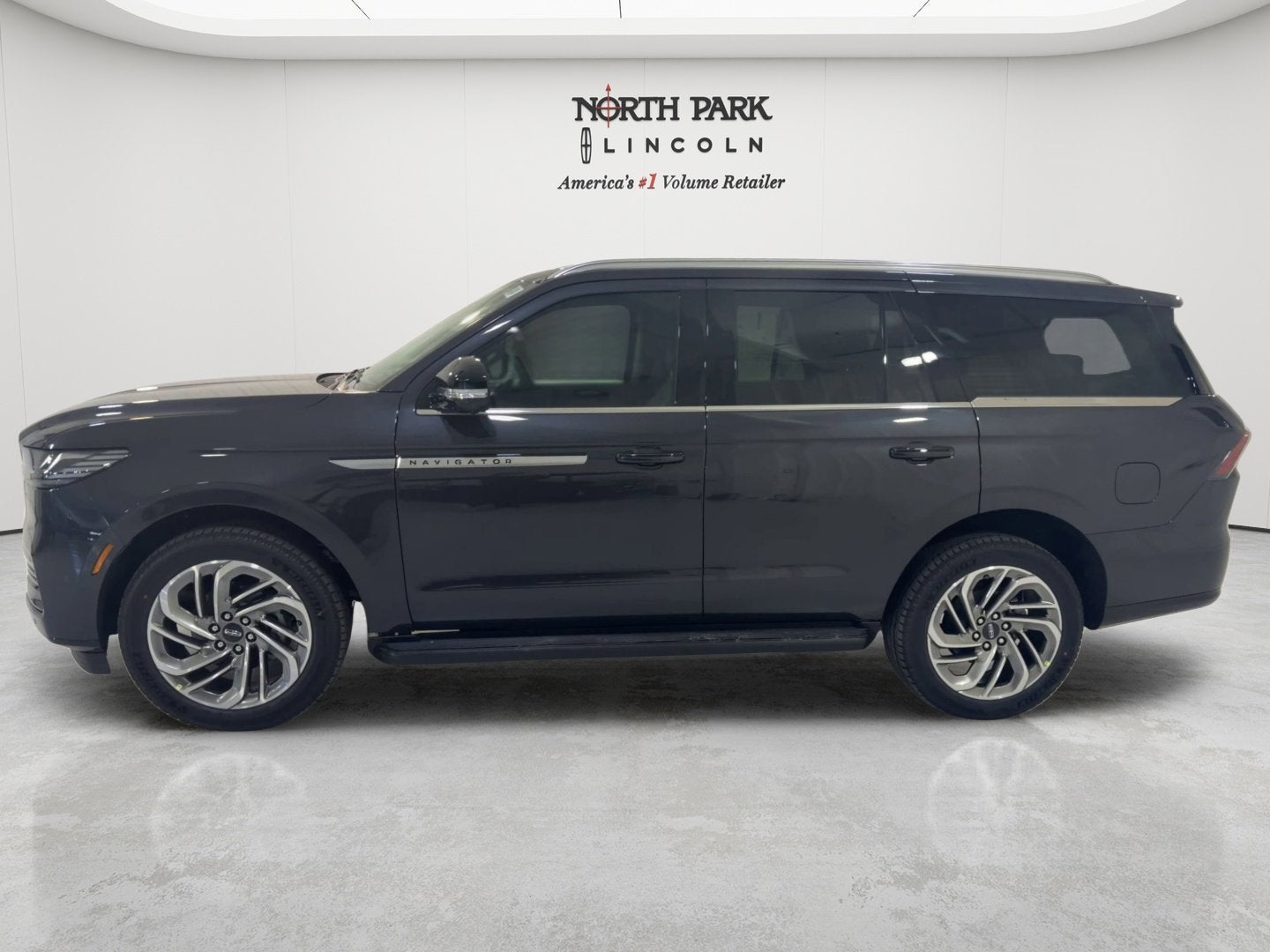 2026 Lincoln Navigator Premiere