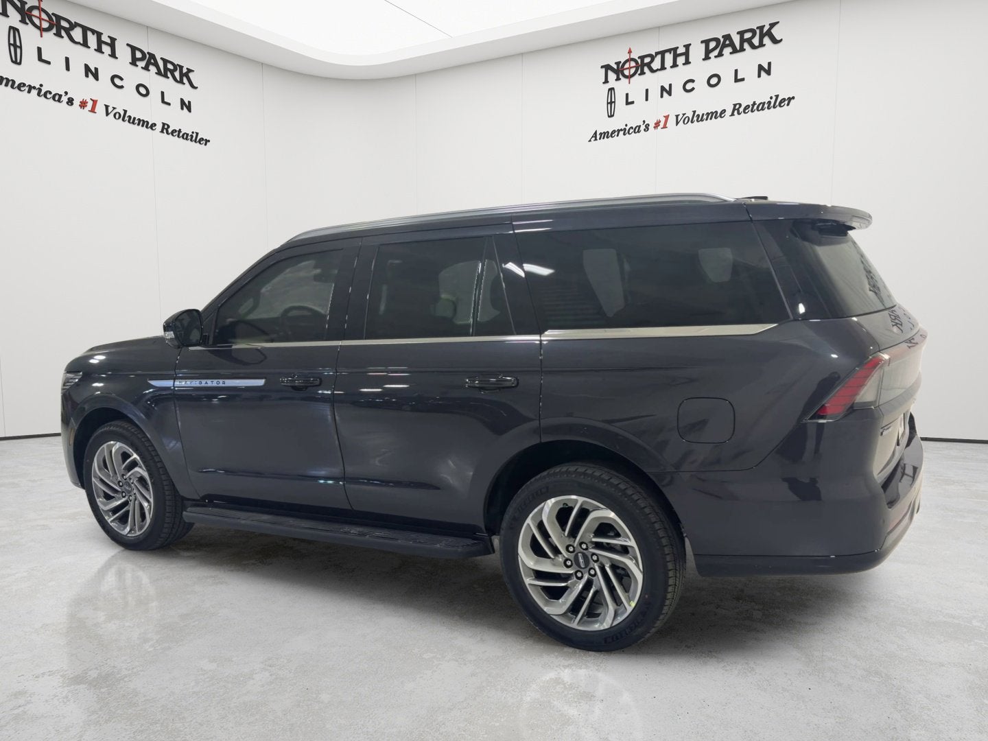 2026 Lincoln Navigator Premiere