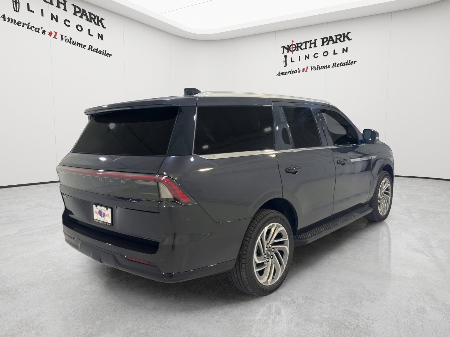 2026 Lincoln Navigator Premiere