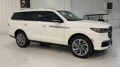 2026 Lincoln Navigator Premiere