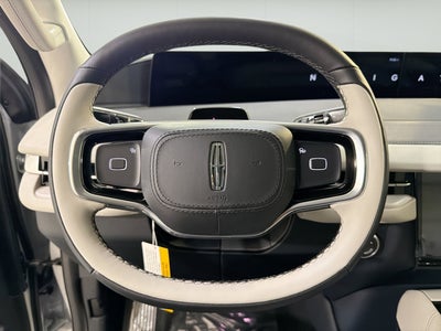 2026 Lincoln Navigator Premiere
