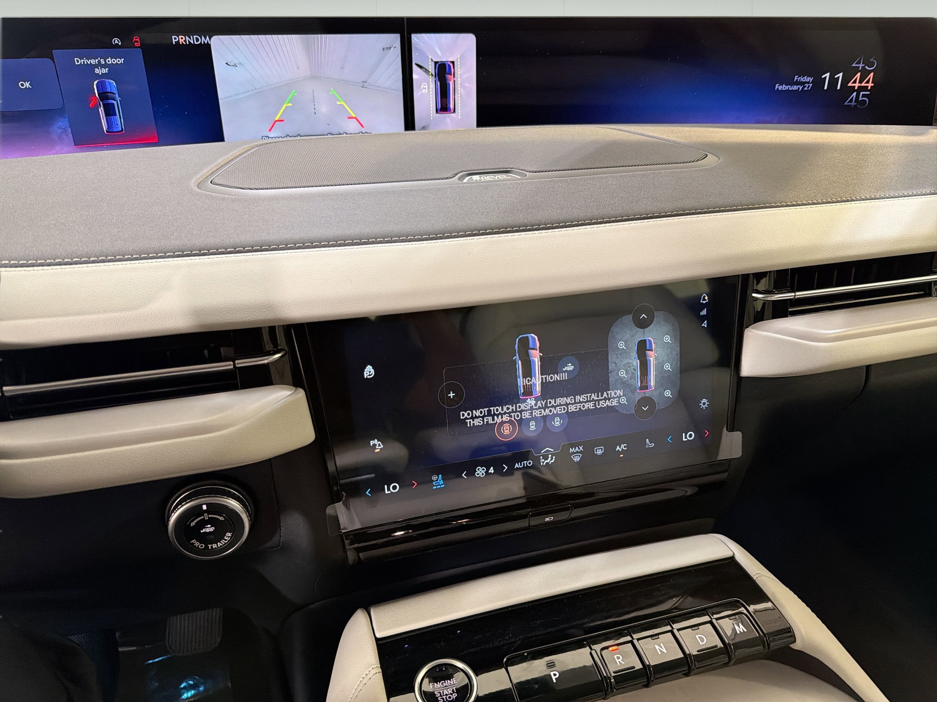 2026 Lincoln Navigator Premiere