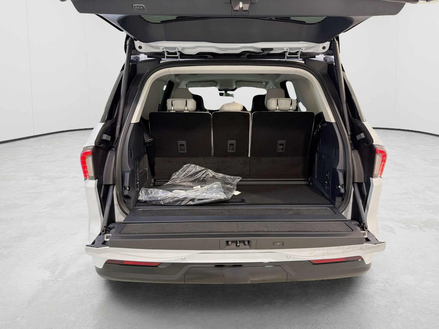 2026 Lincoln Navigator Premiere