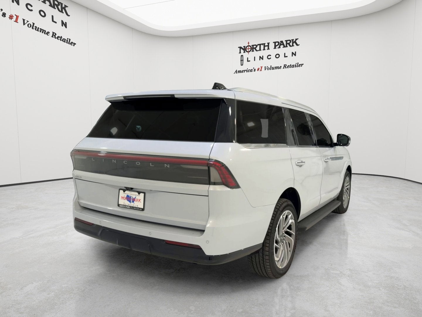 2026 Lincoln Navigator Premiere
