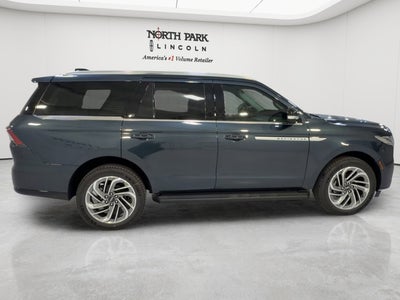 2026 Lincoln Navigator Premiere