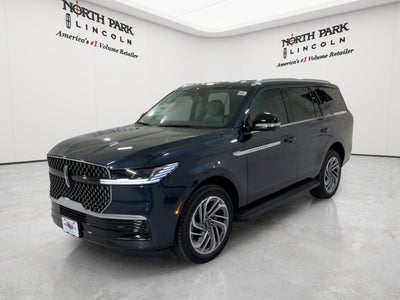 2026 Lincoln Navigator Premiere