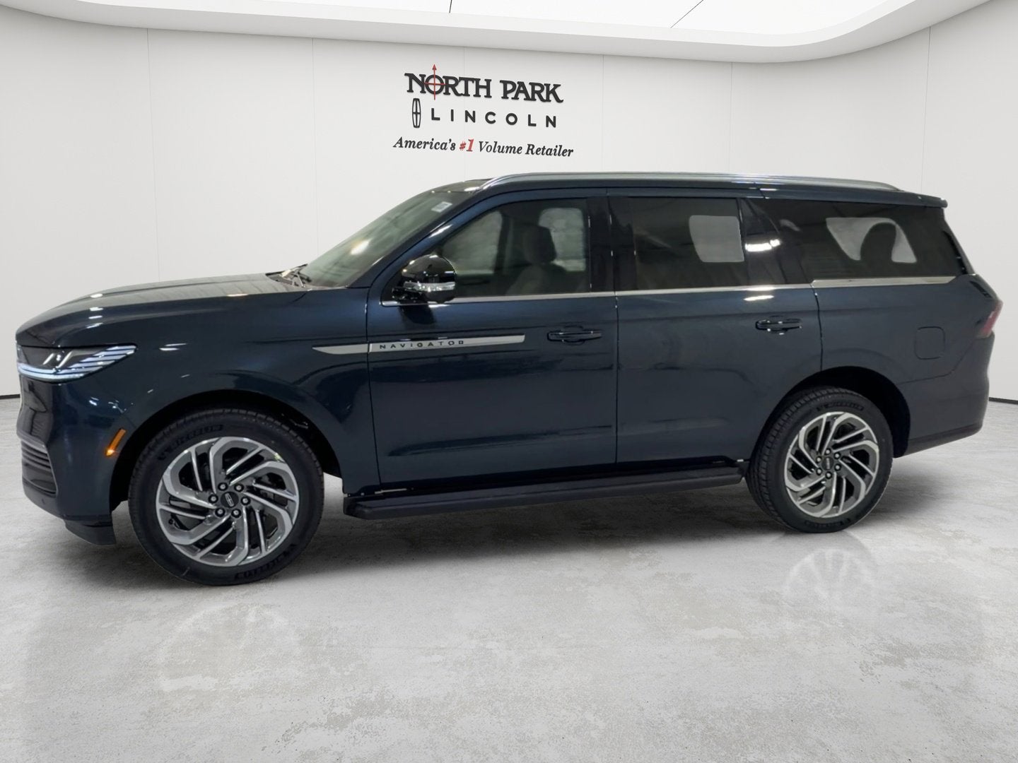 2026 Lincoln Navigator Premiere