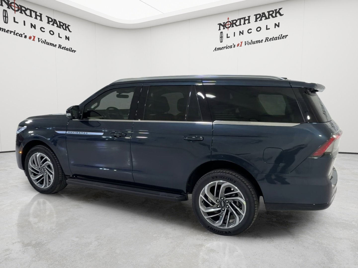 2026 Lincoln Navigator Premiere
