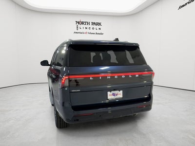 2026 Lincoln Navigator Premiere