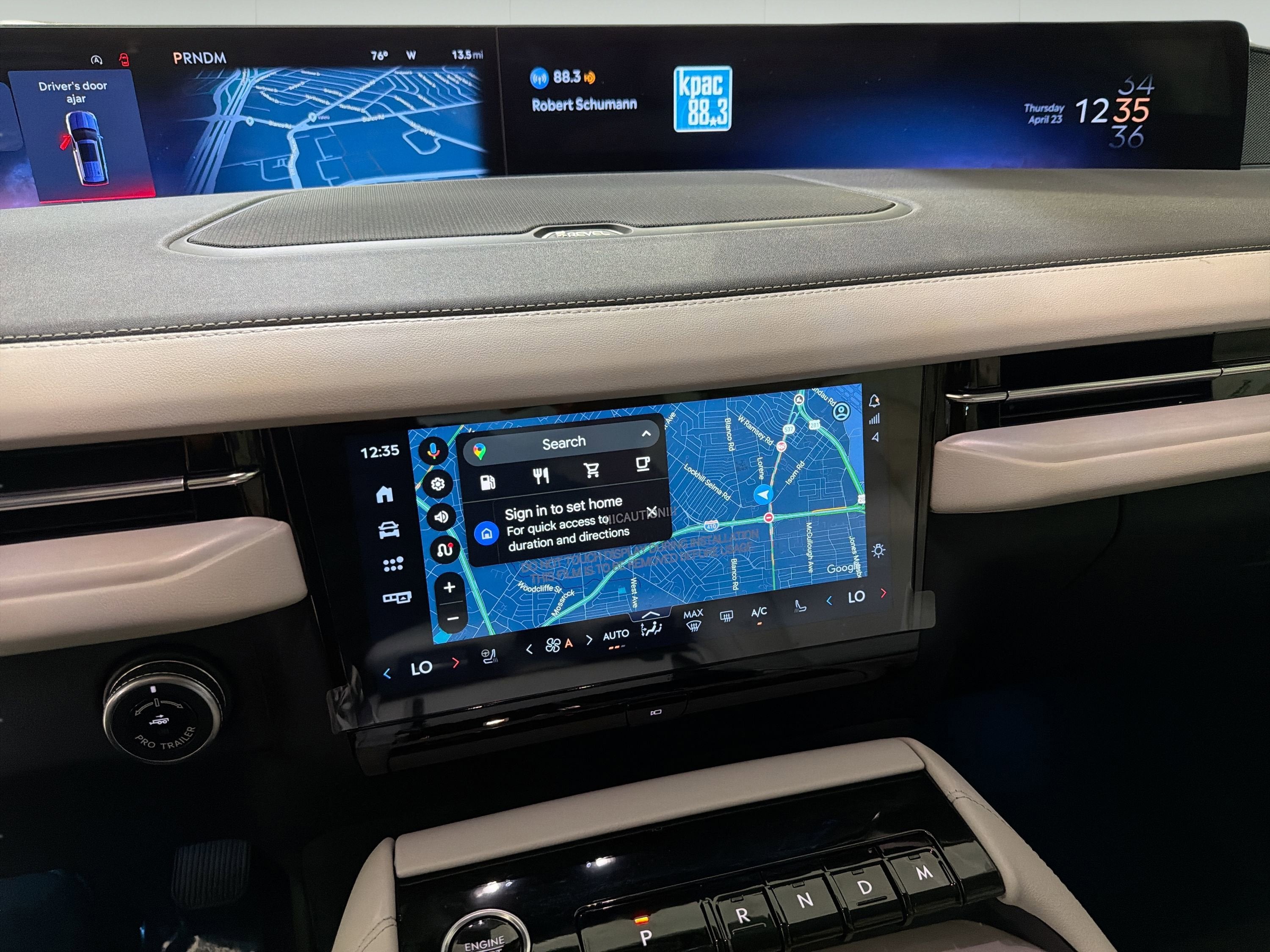 2026 Lincoln Navigator Premiere