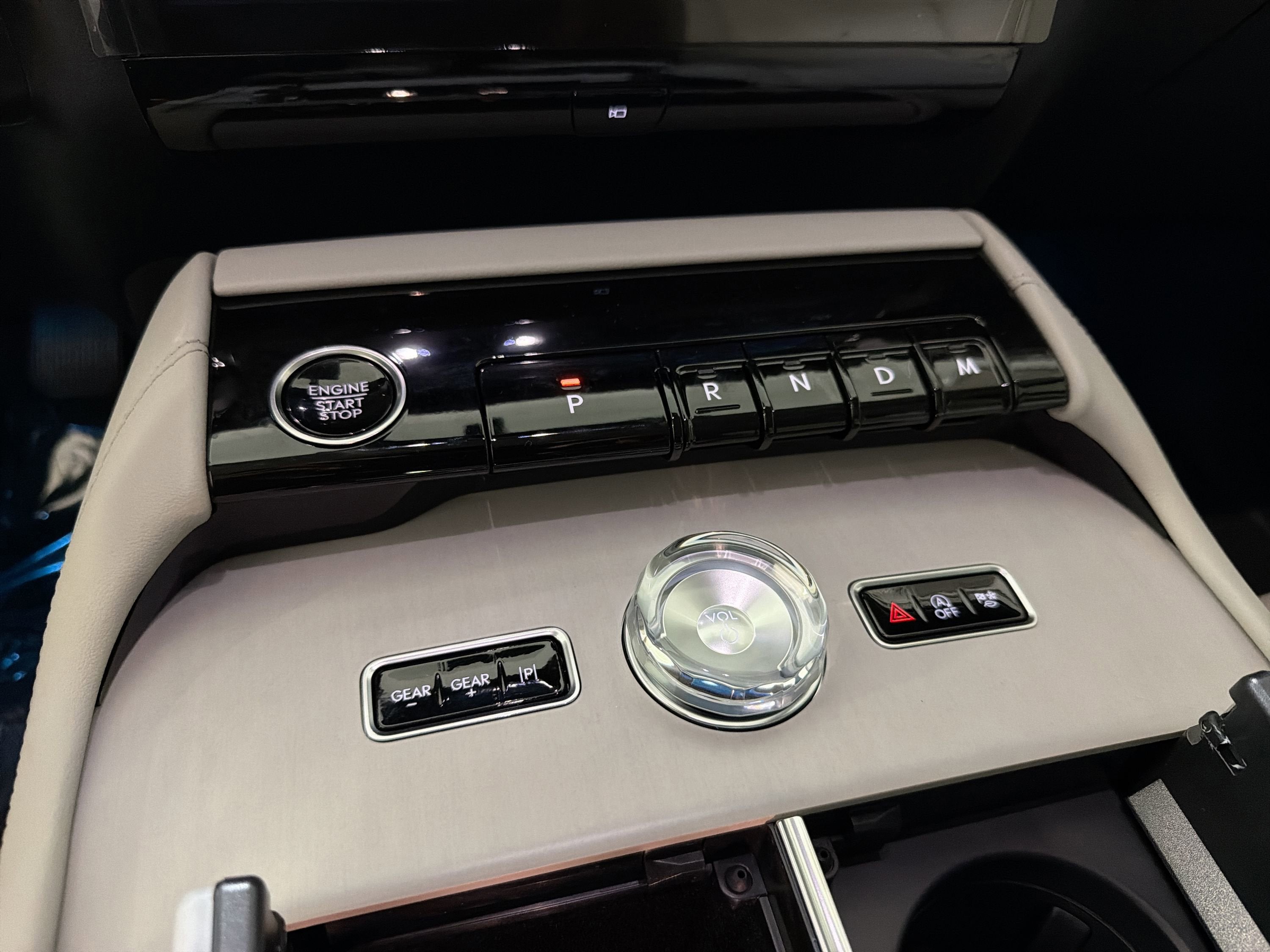 2026 Lincoln Navigator Premiere