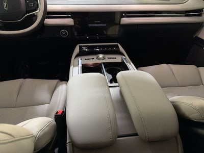 2026 Lincoln Navigator Premiere