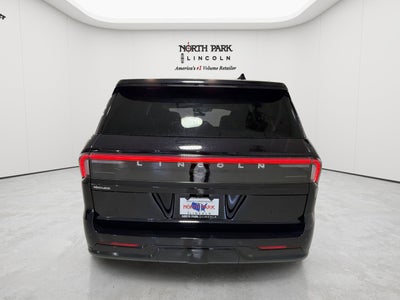 2026 Lincoln Navigator Premiere