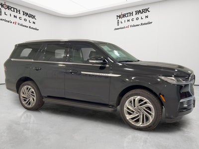 2026 Lincoln Navigator Premiere