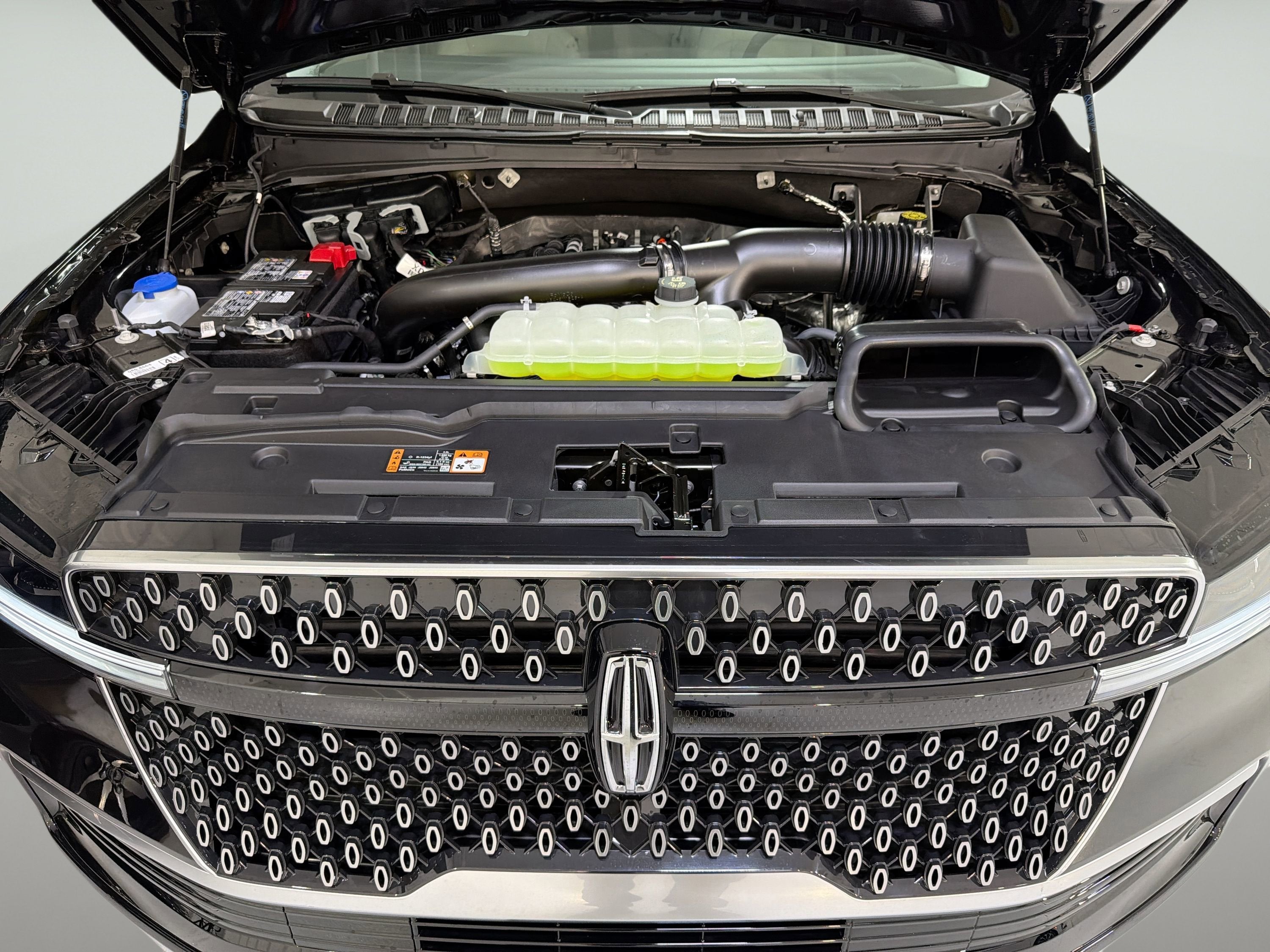 2026 Lincoln Navigator Premiere